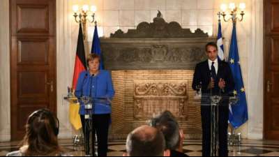 Merkel erinnert bei Athen-Besuch an "Zumutungen" f&uuml;r Griechen in Eurokrise