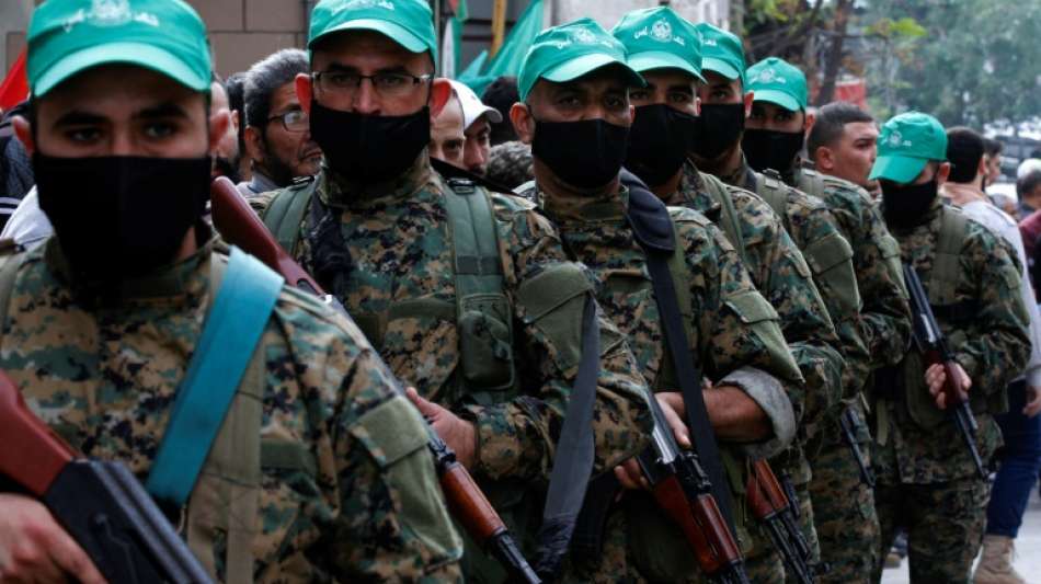 Hamas Terroristen vs. Fatha Terroristen: Schie&szlig;erei auf Begr&auml;bnis
