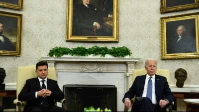 Biden setzt in Ukraine-Konflikt weiter auf Telefon-Diplomatie