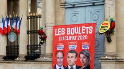 Greenpeace zeichnet Macron als "Klimabremser" aus