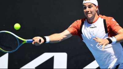 Struff und Hanfmann verpassen Halbfinale von Cagliari