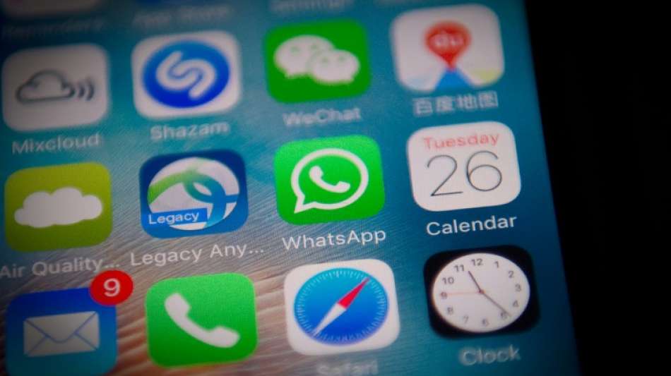 Gericht: K&uuml;ndigung wegen &Auml;u&szlig;erungen in Whatsappchat ist unwirksam