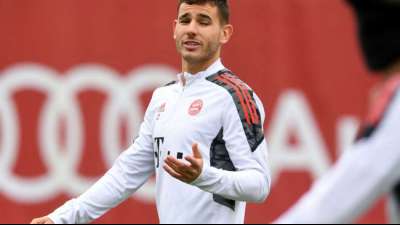 Mindestens zwei weitere Bayern-Spieler positiv - Kimmich zur&uuml;ck auf dem Platz