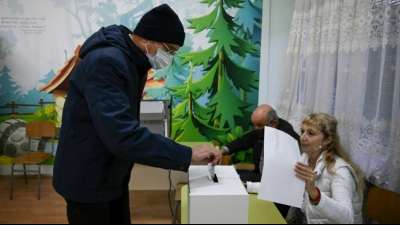 Amtsinhaber Radew hofft bei Pr&auml;sidentschaftswahl in Bulgarien auf Wiederwahl