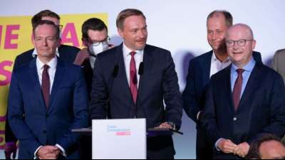 FDP-Chef Lindner h&auml;lt sich bei Koalitionen alle Optionen offen