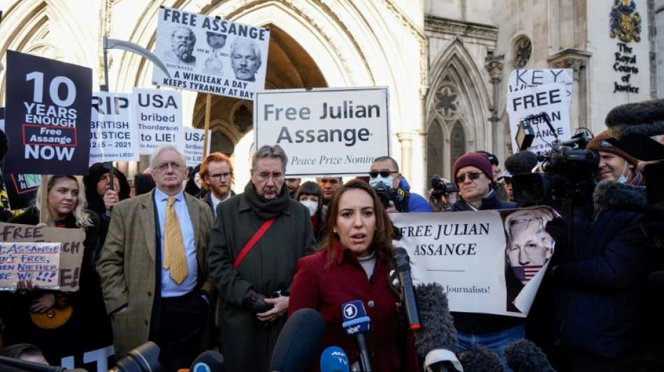 Wikileaks-Gr&uuml;nder Assange erlitt laut Verlobter im Gef&auml;ngnis Schlaganfall