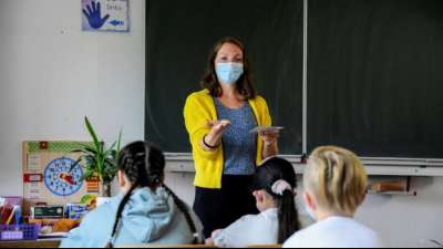 Karliczek gegen Einschr&auml;nkungen f&uuml;r ungeimpfte Kinder und Jugendliche in Schulen