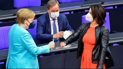 Baerbock gegen Debatte um EU-Austritt Ungarns