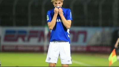 Grammozis nach Schalke-Pleite unter Druck - Aue besiegt Heidenheim