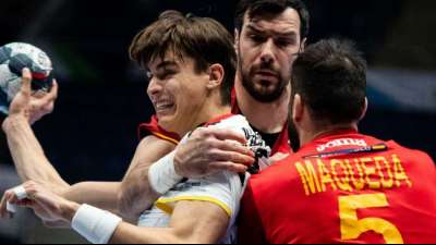 Titelverteidiger Spanien zu stark: Erster D&auml;mpfer f&uuml;r DHB-Team
