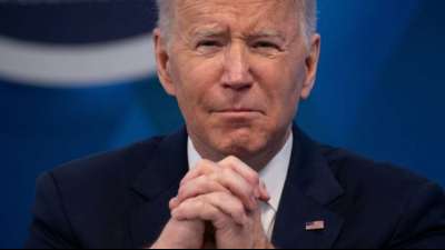 Biden k&uuml;ndigt Sanktionen der G7-Staaten gegen Russland an