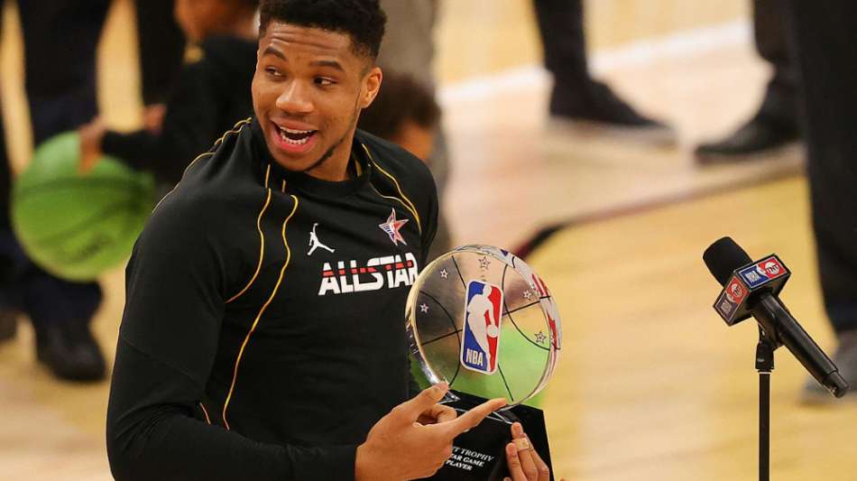 Allstar-Game der NBA: LeBron James f&uuml;hrt sein Team zum Sieg