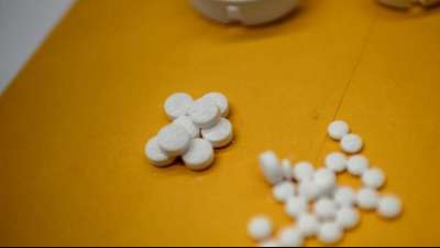 US-Pharmafirmen sagen Zahlung von 26 Milliarden Dollar wegen Opioid-Krise zu
