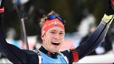 Biathlon: Doll gewinnt Massenstart vor B&ouml;