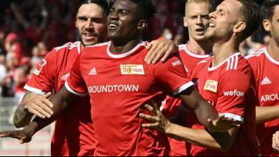 Fu&szlig;ball: 1. FC Union feiert mit 4:0 perfektes Europa-Comeback