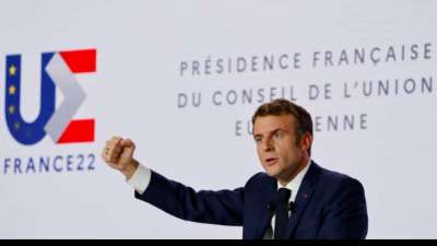 Macron fordert &Uuml;berarbeitung der strikten EU-Regeln zur Staatsverschuldung