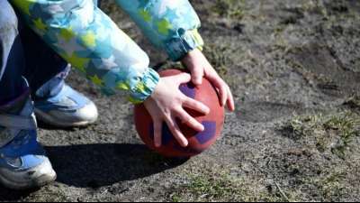 Forderung nach R&uuml;cksicht auf Belange von Kindern in Koalitionsverhandlungen