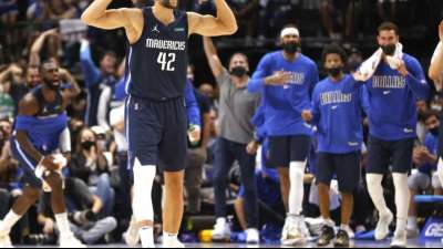 Kleber siegt weiter mit den Mavericks - Theis verliert