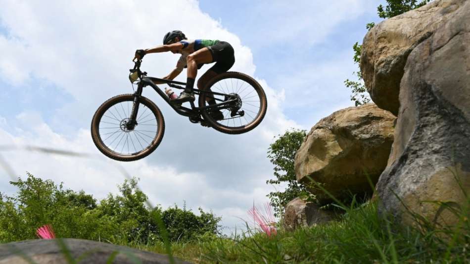 Mountainbike: Brite Pidcock gewinnt Gold im Cross Country - van der Poel st&uuml;rzt