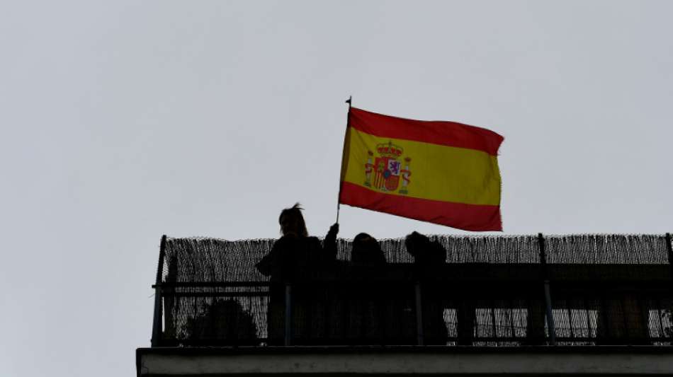 Spanien beschränkt Einreisen von Ausländern auch weiterhin