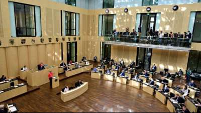 Bundesrat macht Weg f&uuml;r bundeseinheitliche Notbremse frei 