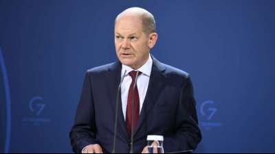 Scholz gedenkt der Anschlagsopfer von Hanau