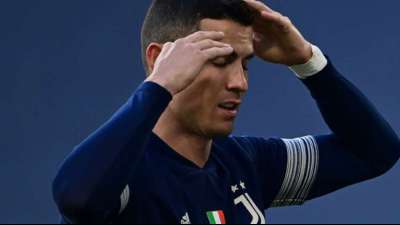 Medienberichte: Profifu&szlig;baller Ronaldo bricht Corona-Regeln