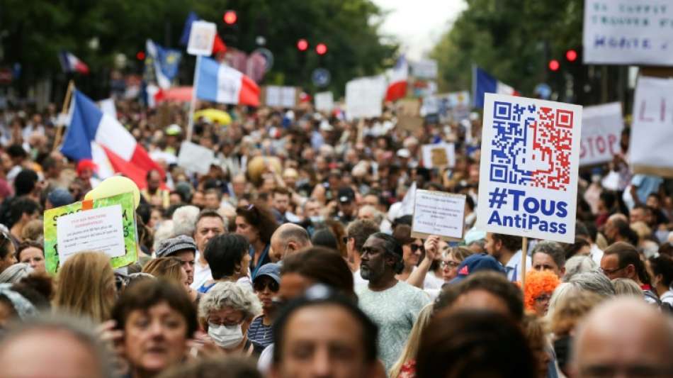 Rund 140.000 Demonstranten bei Protesten gegen Corona-Regeln in Frankreich