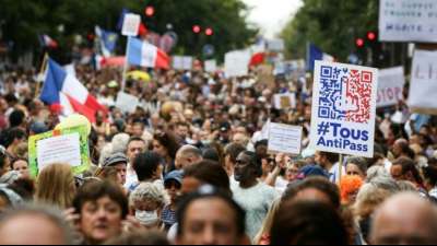Rund 140.000 Demonstranten bei Protesten gegen Corona-Regeln in Frankreich