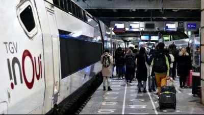 Neuer landesweiter Lockdown in Frankreich in Kraft getreten