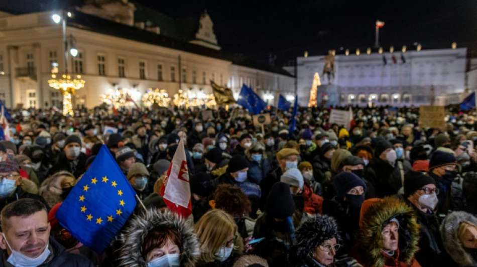 Tausende Polen demonstrieren f&uuml;r die Pressefreiheit
