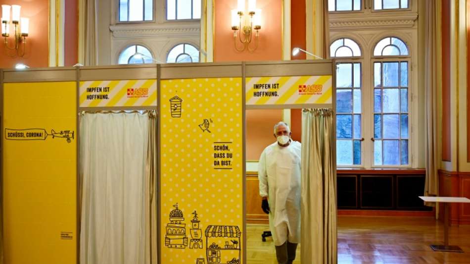 Lindner: Staat sollte Bev&ouml;lkerung in einem Jahres impfen k&ouml;nnen