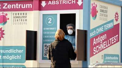 Union fordert von Lauterbach Priorisierung bei PCR-Tests