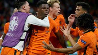 EM: Erfolgreiches Oranje-Comeback auf gro&szlig;er Fu&szlig;ball-B&uuml;hne