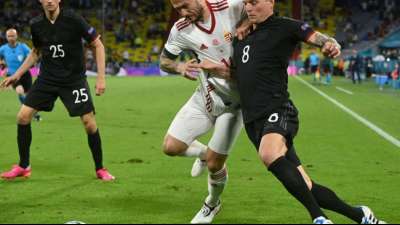 Fu&szlig;ball-Superstar Kroos st&ouml;rt sich an Schwarz-Wei&szlig;-Denken