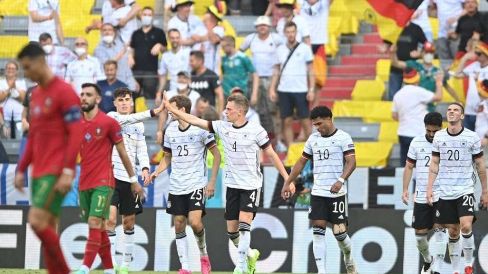 DFB-Elf: &Uuml;berzeugender Sieg - aber auch dank zweier Eigentore  