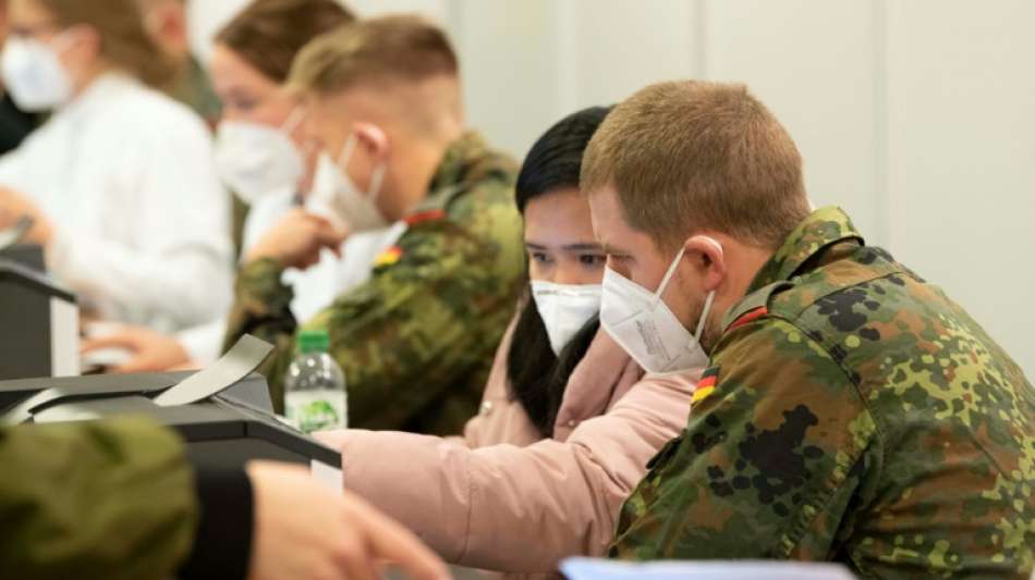 Bundeswehr leitet dutzende Verfahren gegen Impfverweigerer ein