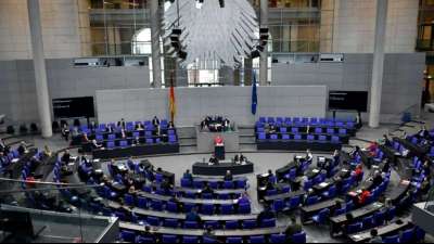 B&uuml;rger wenden sich oft an Petitionsausschuss des Bundestags