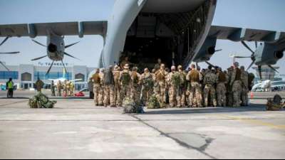 Deutschland: Hunderte afghanische "Ortskr&auml;fte" sollen kommen