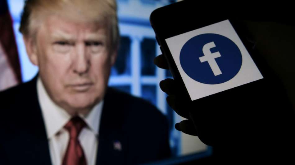 Facebook-Gremium best&auml;tigt vor&uuml;bergehend Sperrung von Ex-US-Pr&auml;sident Trump