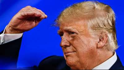 Trump begeistert seine Anh&auml;nger bei Konservativen-Konferenz in Florida