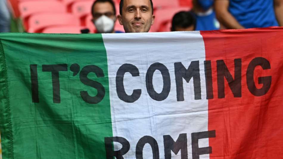 Fu&szlig;ball: Italien erw&auml;gt Bewerbung f&uuml;r EM 2028 oder WM 2030
