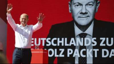 Scholz nennt Mindestlohnerh&ouml;hung und Rentengarantie als Koalitionsbedingungen