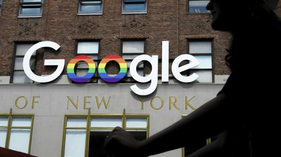 Mitarbeiter von Facebook und Google bis Ende 2020 im Homeoffice