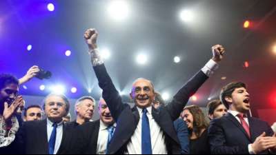 Zemmour und Le Pen schw&ouml;ren Anh&auml;nger auf weiteren Wahlkampf in Frankreich ein