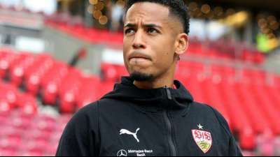 "Lachnummer": Aogo verteidigt "kompetente" HSV-F&uuml;hrung