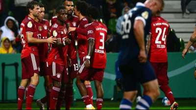 Sch&uuml;tzenfest im Nachsitzen: Bayern l&auml;sst Bremer SV keine Chance