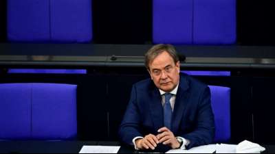 NRW-Kabinett kommt zu Sondersitzung wegen Flutkatastrophe zusammen