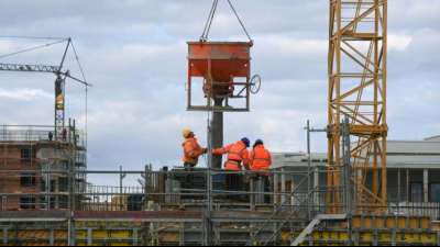 Auch Arbeitgeber stimmen Tarifeinigung im Baugewerbe zu