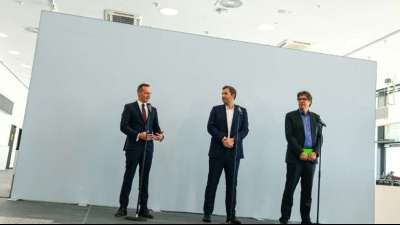 Ampel-Parteien streben Regierungswechsel in zweiter Dezember-Woche an